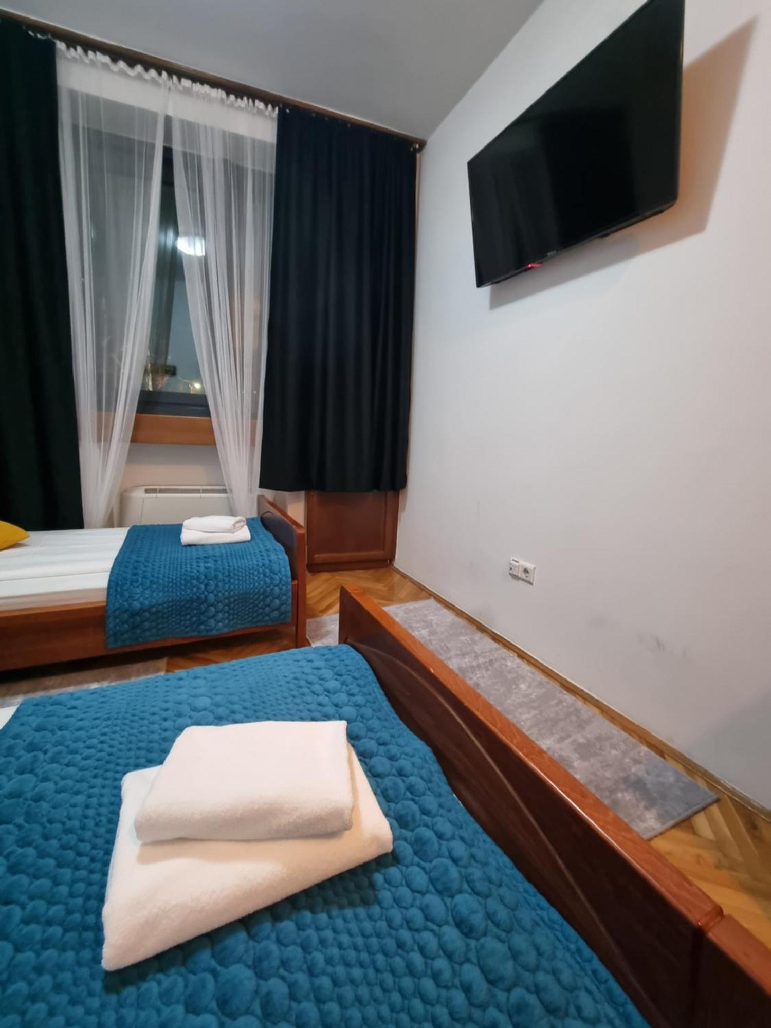 Hotel Paviljon บีฮัช ภายนอก รูปภาพ